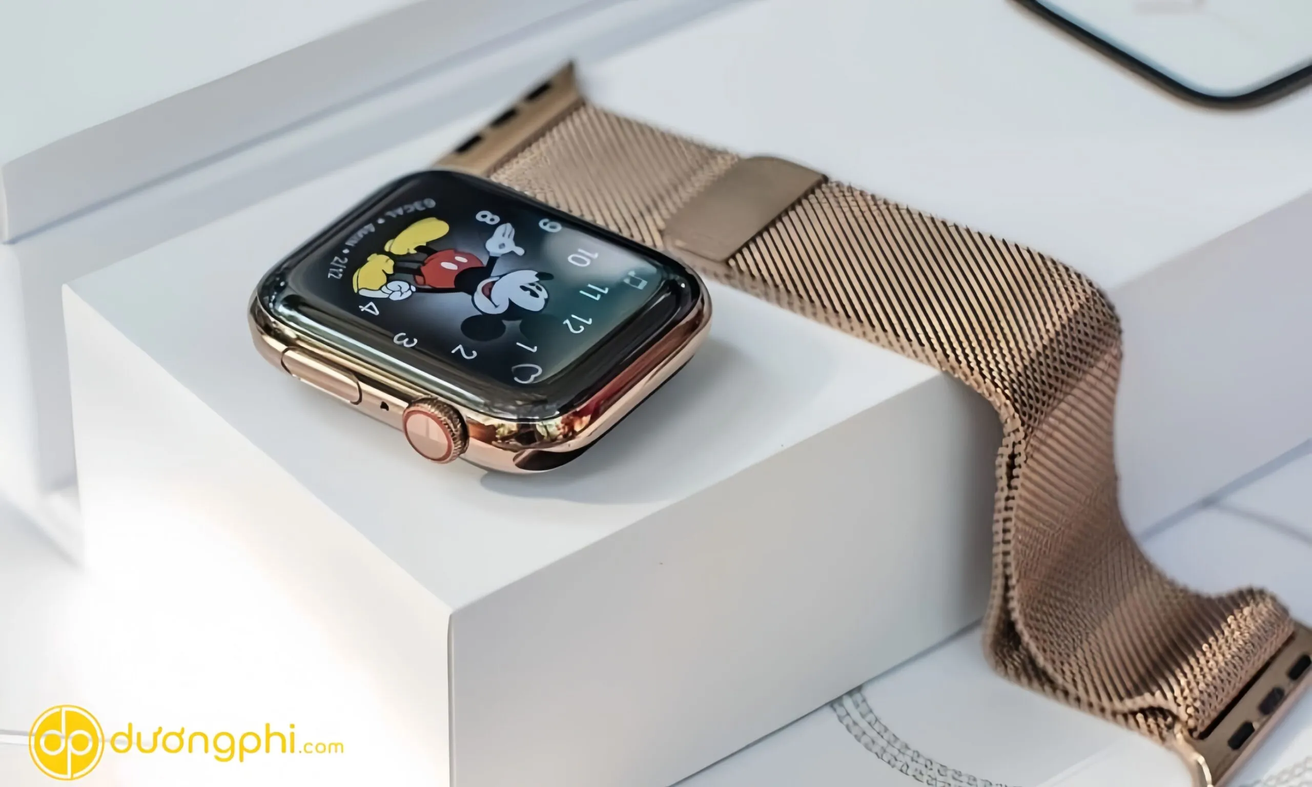 Apple-Watch-Series-4-40Mm-Lte-Thép-3