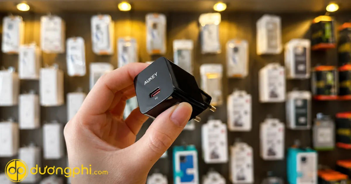 Củ Sạc Aukey 20W Type-C Pd Hỗ Trợ Công Nghệ Sạc Nhanh Power Delivery, Giúp Rút Ngắn Thời Gian Sạc
