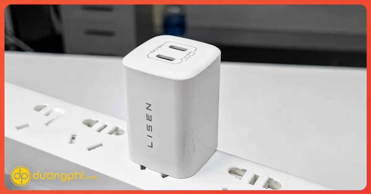 Củ Sạc Lisen 20W Trang Bị 2 Cổng Type-C, Sạc Ổn Định, Tương Thích Nhiều Thiết Bị Và Tiện Lợi Khi Mang Theo.