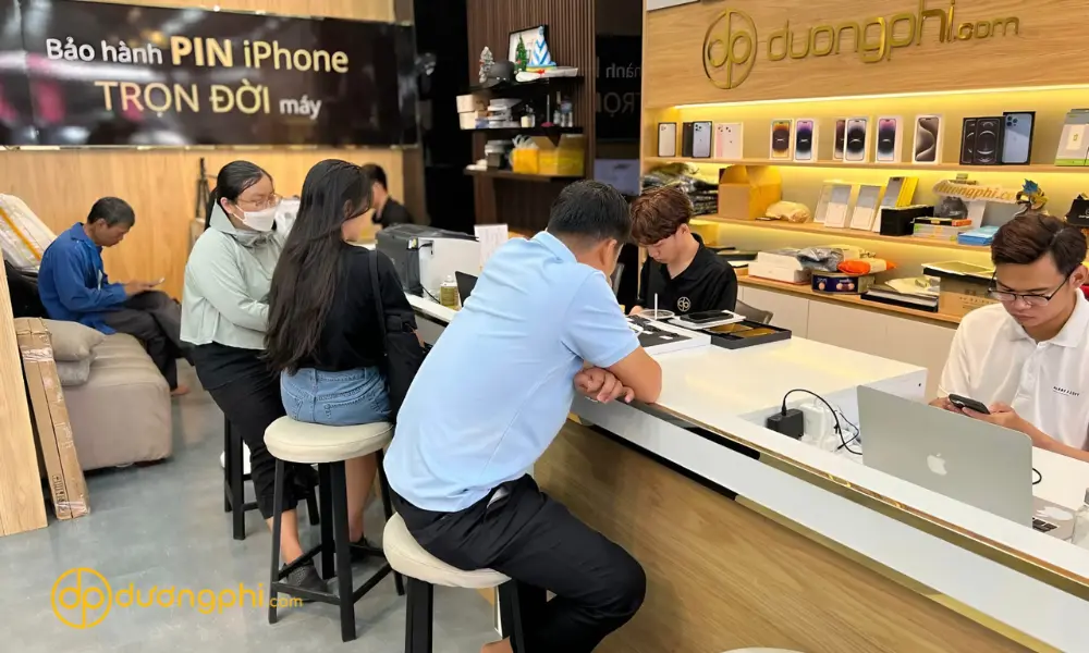 Sản phẩm Apple chính hãng tại Dương Phi Mobile Cần Thơ, Vĩnh Long