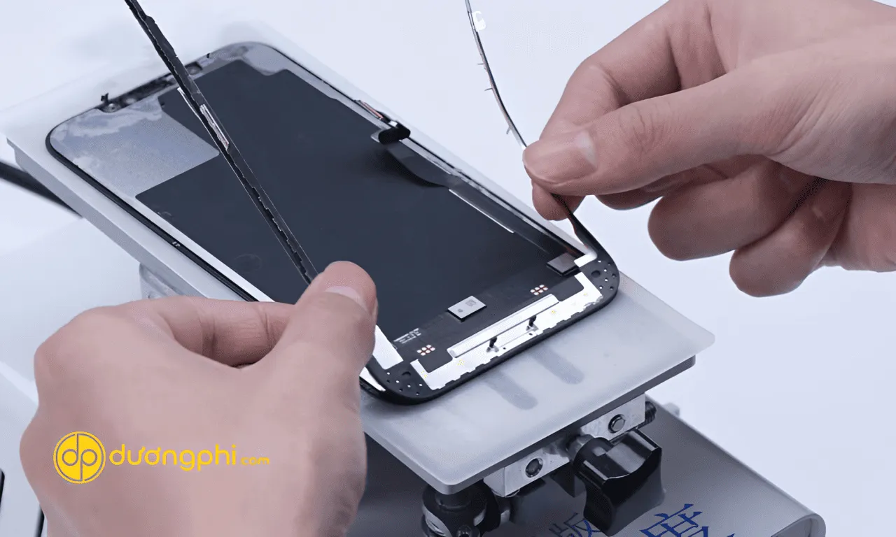 3 Dấu Hiệu Cho Thấy Cần Thay Cảm Ứng Gấp Cho Iphone Của Bạn-4